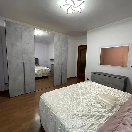 Farax'S House Appartement Saint-Vincent Buitenkant foto